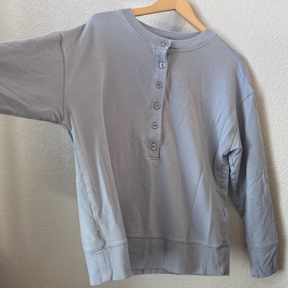 Athleta Henley Crew Neck Sweater Blue size Medium - Picture 11 of 11